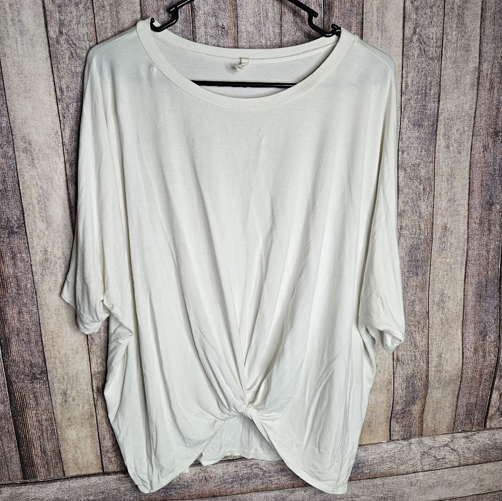 Beeson River Short Sleeve Twist Tee